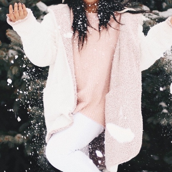 Cozy Reversible Jacket - Picture 3 of 4